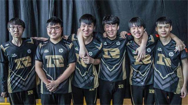 合实力的舞 合实力的舞