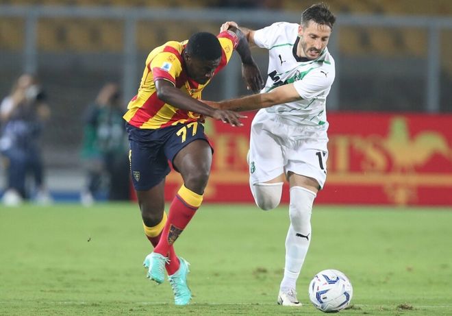 阵容衔接更 阵容衔接更